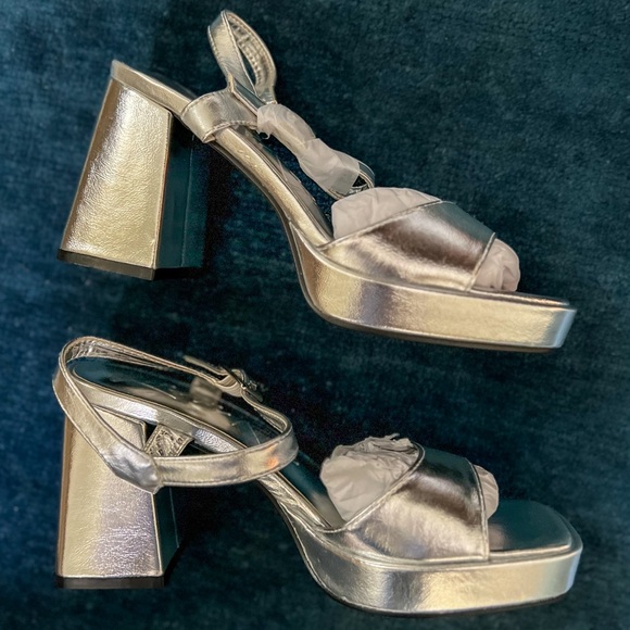 NWT London Rag Lofty Metallic Block Heel Platform Sandals in Silver - Size 8 US - Picture 5 of 11